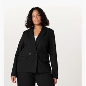 The Drop Liza Black Blazer